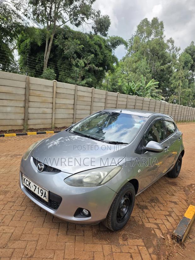 Mazda Demio 2009 Silver