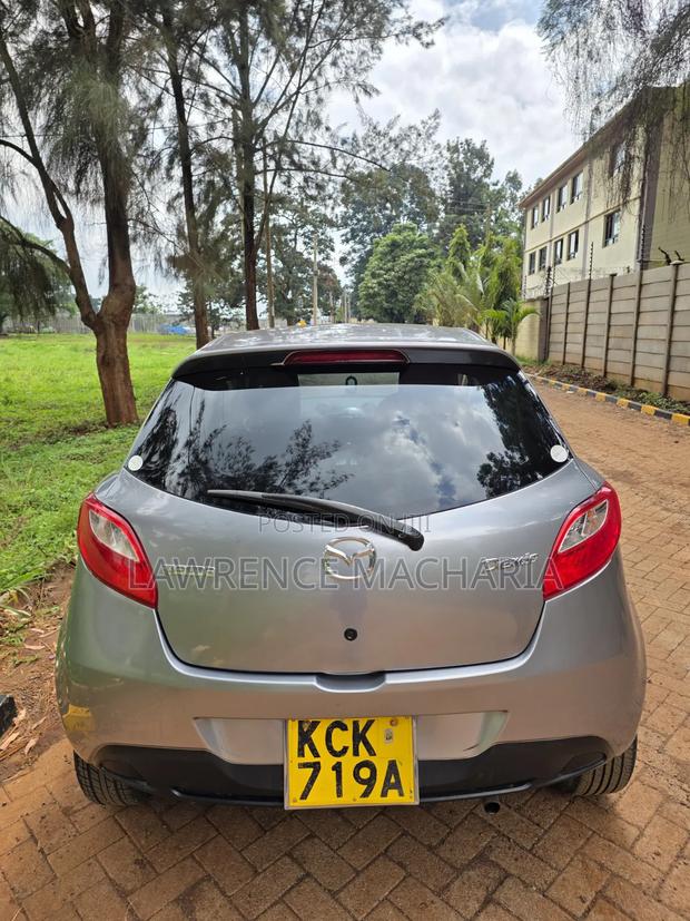 Mazda Demio 2009 Silver