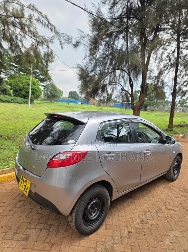 Mazda Demio 2009 Silver