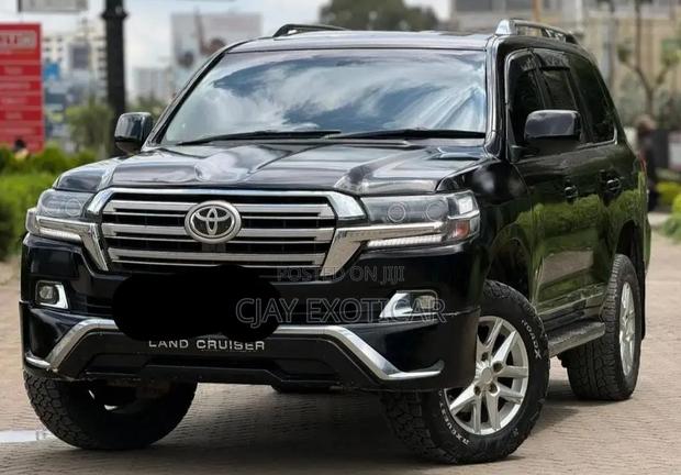 Toyota Land Cruiser 4.5 V8 TD GX-R 2011 Black