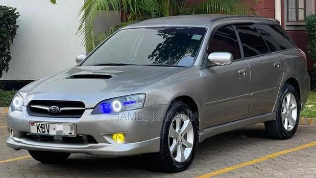 Subaru Legacy 2010 Silver