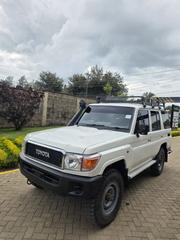 Toyota Land Cruiser 2016 White for sale