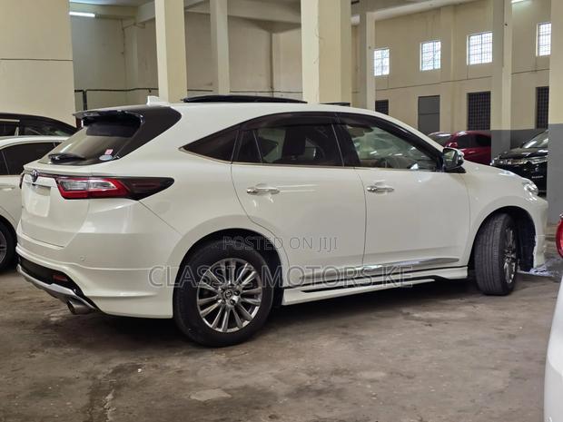 Toyota Harrier Progress 2019 Brown