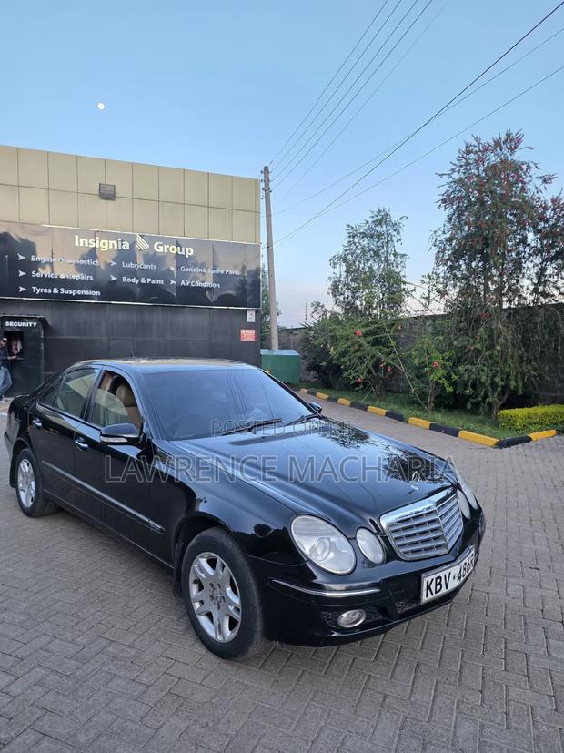 Mercedes-Benz E200 2006 Black