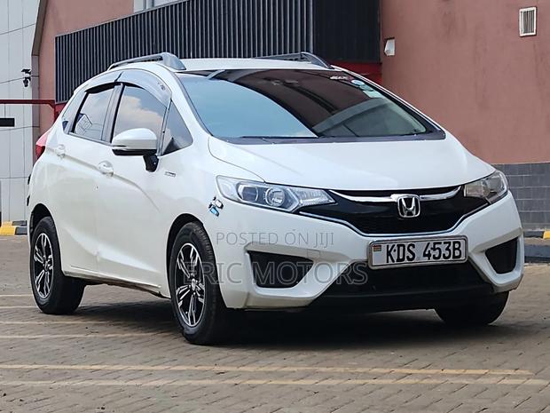 Honda Fit 2017 White