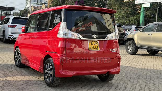 Suzuki Solio Bandit Hybrid MV 2017 Red