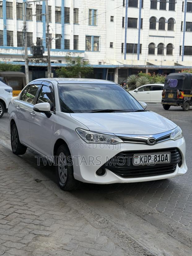 Toyota Axio 1.5 G 2WD 2016 White