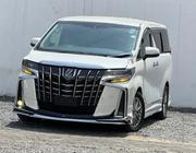 Toyota Alphard 2018 Pearl for sale