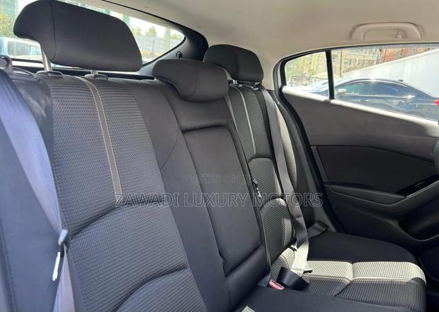 Mazda Axela 2019 Silver