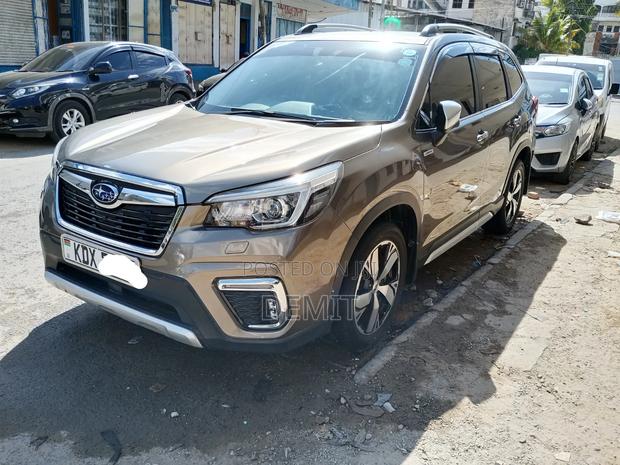 Subaru Forester Limited AWD 2019 Brown