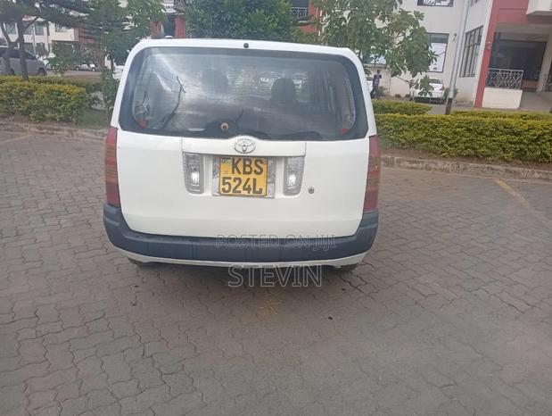 Toyota Succeed 2006 White