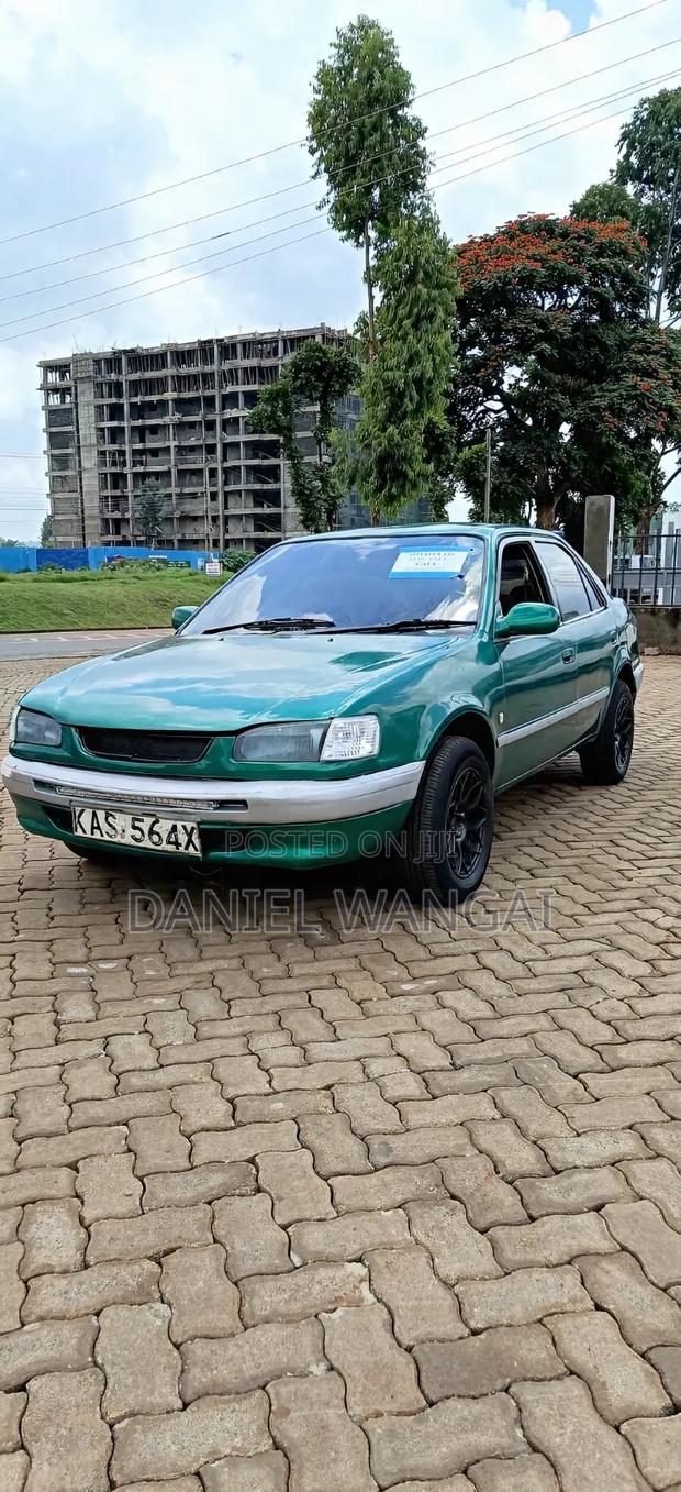 Toyota Corolla 1997 Green