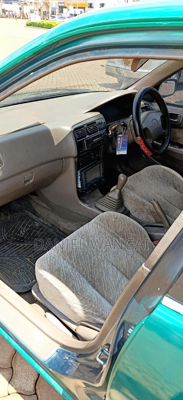 Toyota Corolla 1997 Green