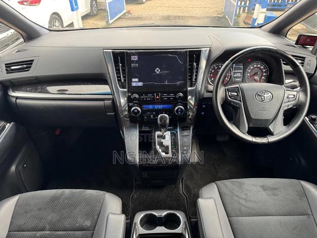 Daihatsu Mira 2020 Black