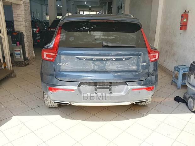 Volvo XC40 T5 Petrol AWD 2019 Gray