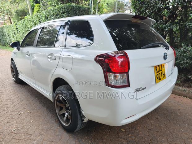Toyota Corolla Fielder 2015 White