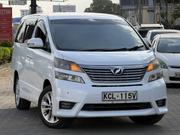 Toyota Alphard 2.4 Petrol AWD 2010 White for sale