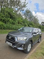 Toyota Hilux 2019 Gray for sale