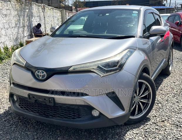 Toyota C-HR 2017 Gray