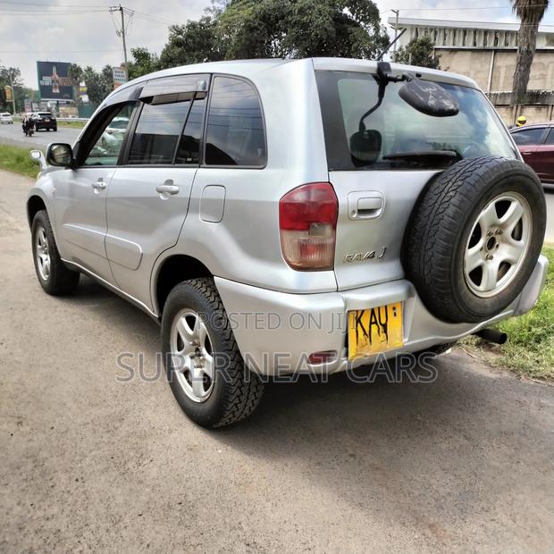 Toyota RAV4 2.0 4x4 Executive 2004 Silver