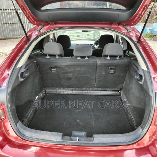 Mitsubishi Galant 2011 Red