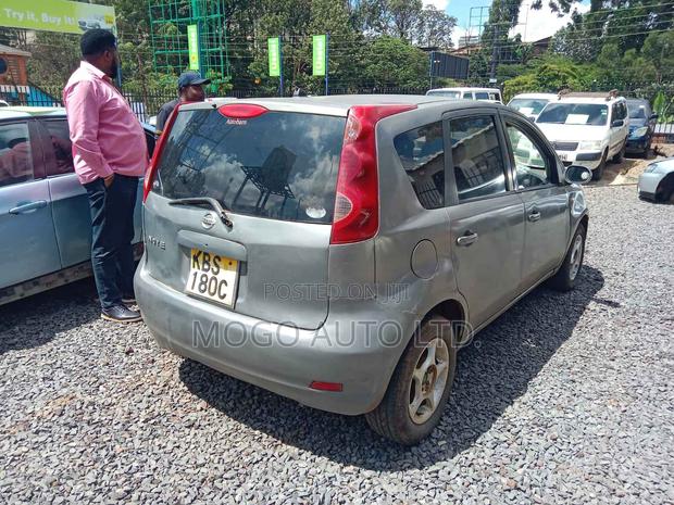 Nissan Note 2005 Gray