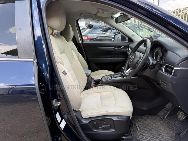 Mazda CX-5 2020 Blue