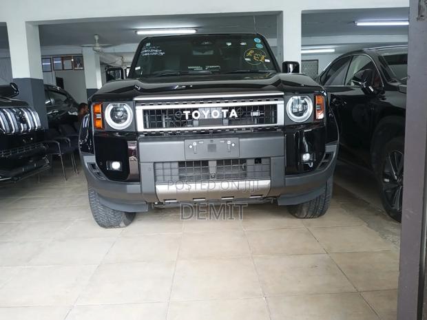 Toyota Land Cruiser 76 Series 2024 Black