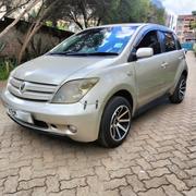 Toyota IST 2004 Beige for sale