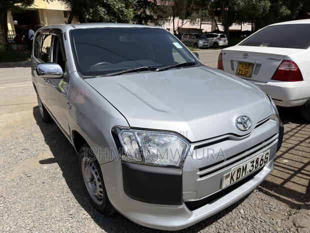 Toyota Probox 1.5 F 2WD 2016 Silver