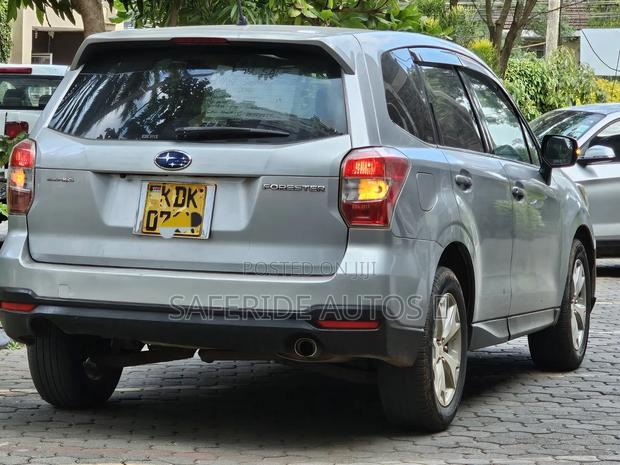 Subaru Forester 2015 Silver