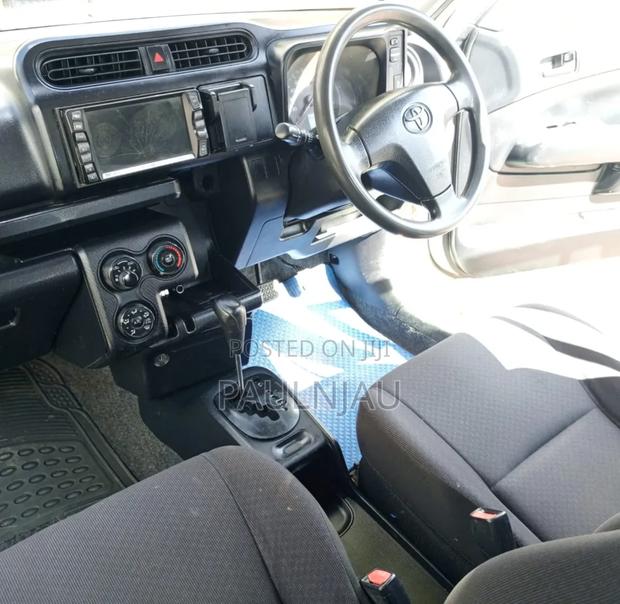Toyota Probox 2015