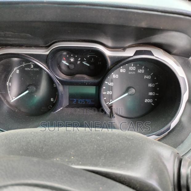 Ford Ranger Wildtrak 2012 Orange