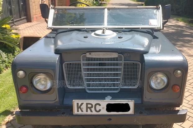 Land Rover Defender 1976 Gray