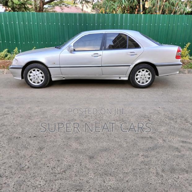 Mercedes-Benz C200 1998 Silver