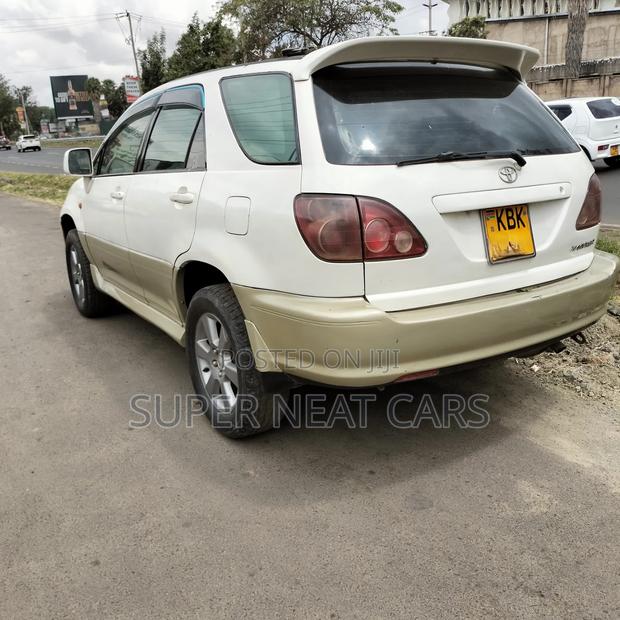Toyota Harrier 2.4 16V 2003 Pearl