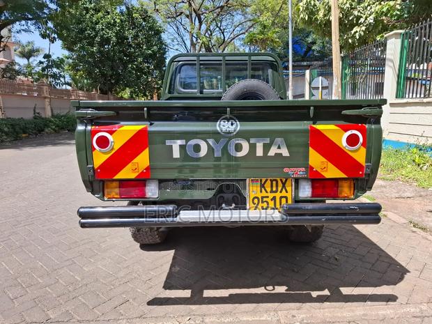 Toyota Land Cruiser 2014