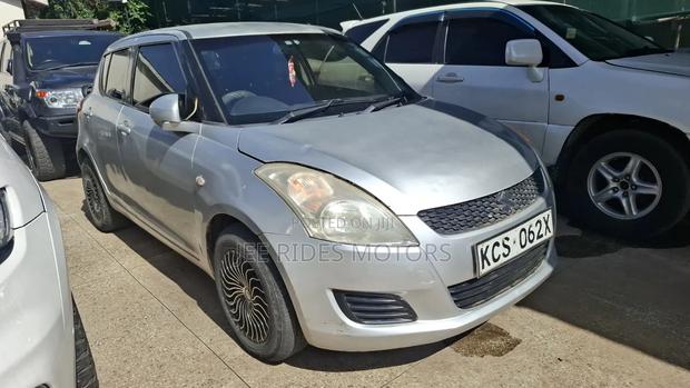Suzuki Swift 2014 Silver