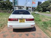 Toyota Premio 2001 White for sale