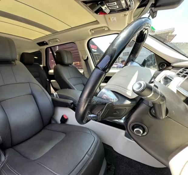 Land Rover Range Rover Vogue 2019 White