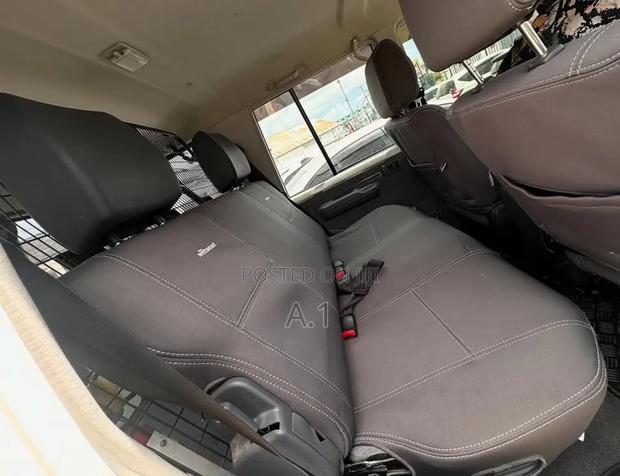 Toyota Land Cruiser 4.5 V8 GXR 2019 White