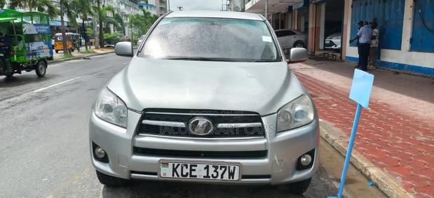 Toyota RAV4 2008 Silver