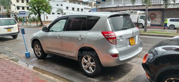 Toyota RAV4 2008 Silver