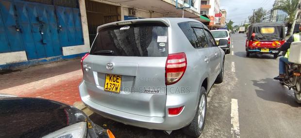 Toyota RAV4 2008 Silver