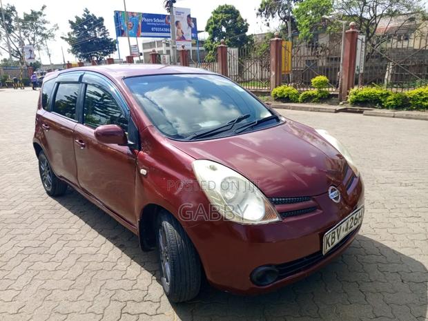 Nissan Note 2006 Maroon