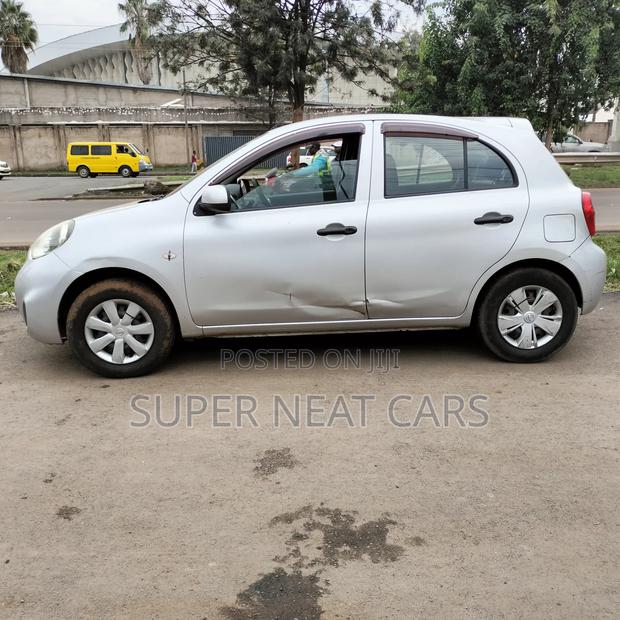 Nissan March 1.2 FWD 2015 Silver
