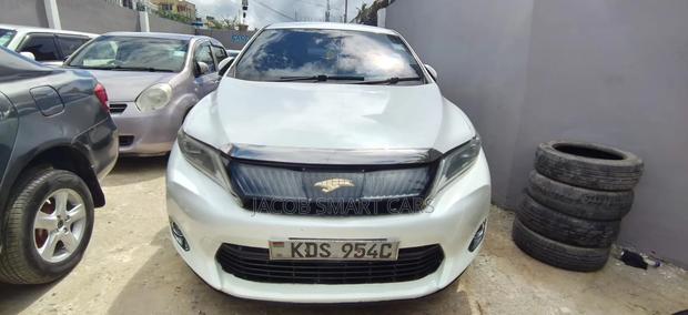 Toyota Harrier 2010 White