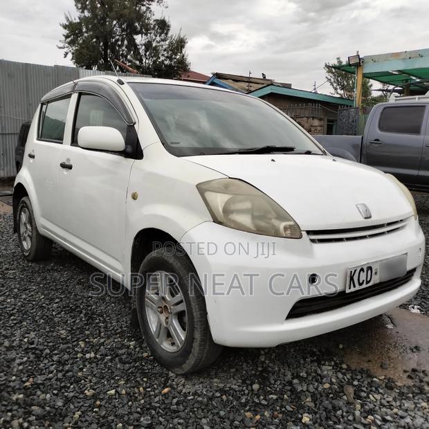 Toyota Passo 1.0 FWD 2008 White