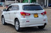 Mitsubishi RVR 2.0 2011 White for sale