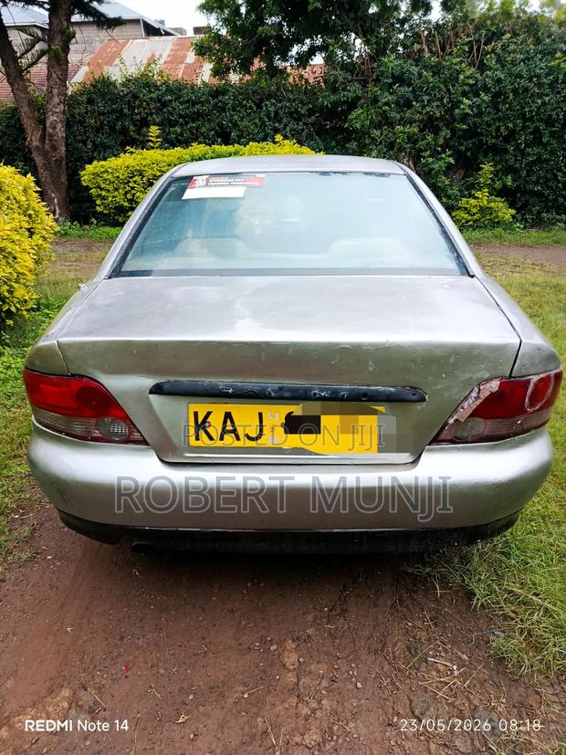 Mitsubishi Galant SW 1998 Silver